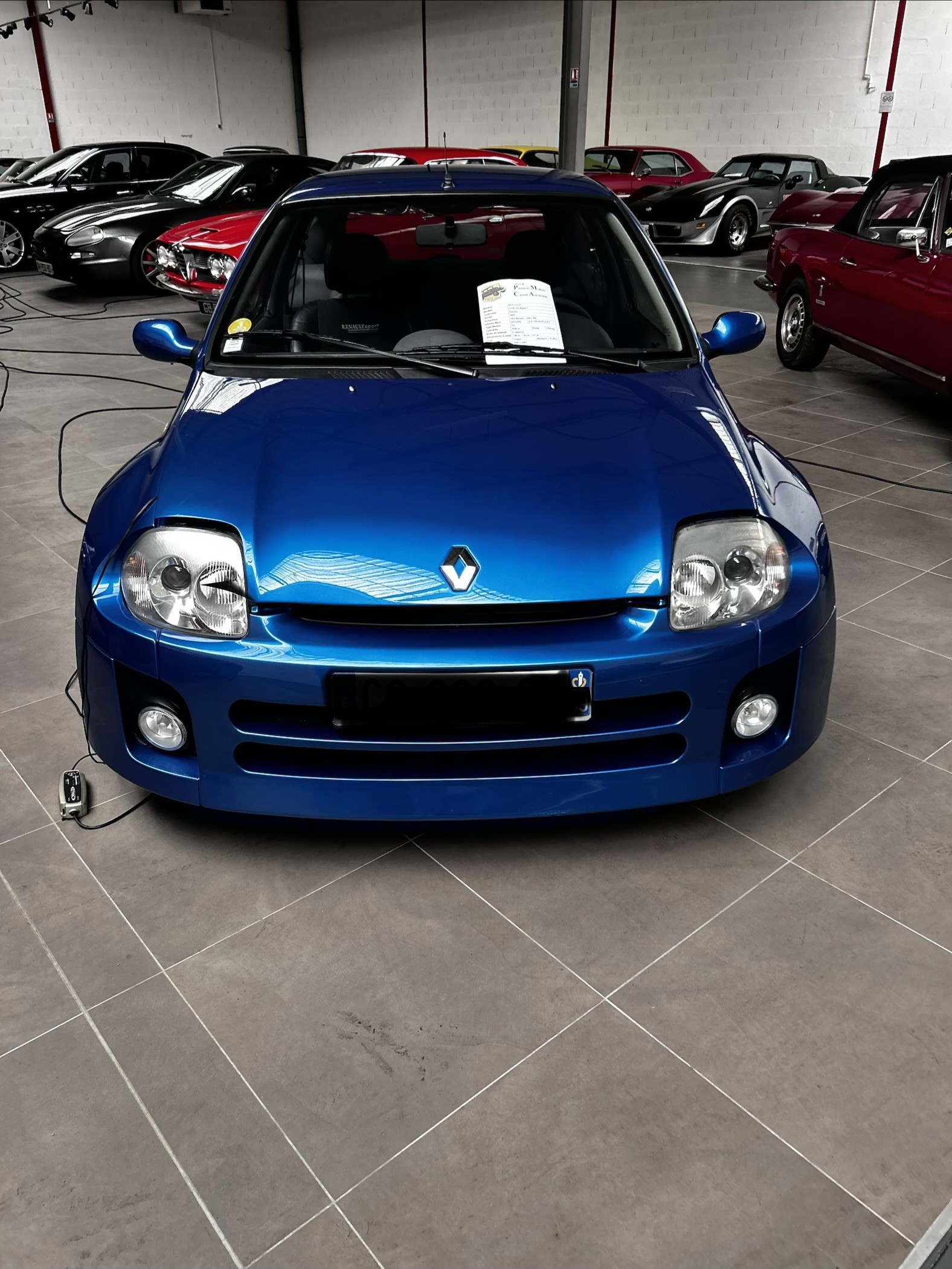 Renault renault clio v6